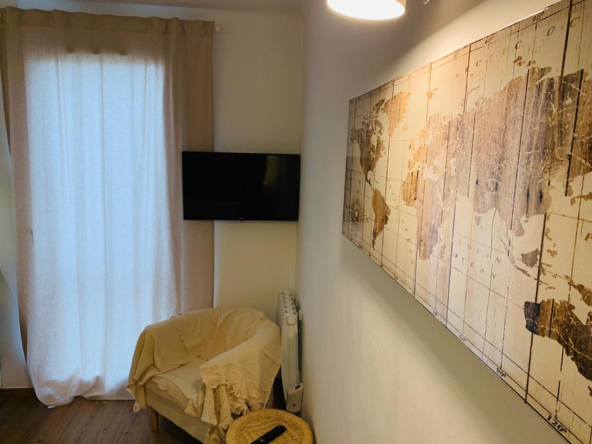 Tulipe Studio Apartment Manosque Bagian luar foto